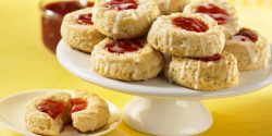 Jammy-scones-olde-town-spice-shoppe