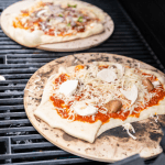 Grilling-pizza-stone-olde-town-spice-shoppe